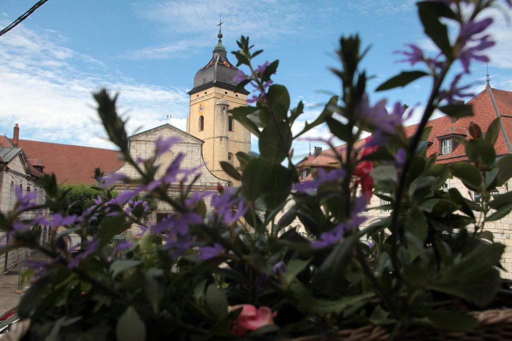 La Maison D'A Cote Bed & Breakfast Pontarlier Eksteriør bilde